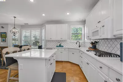 675 Devonshire Loop, Brentwood, CA 94513 - Photo 7