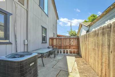 612 15th St, Antioch, CA 94509 - Photo 25