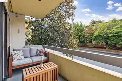 651 Oakland Ave #1F, Oakland, CA 94611 - Photo 7