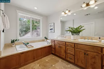 1980 Meadow Rd, Walnut Creek, CA 94595 - Photo 33