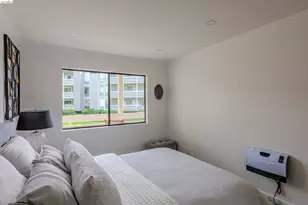 1171 Compass Ln, Foster City, CA 94404 - Photo 11