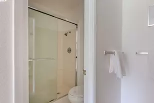 1171 Compass Ln, Foster City, CA 94404 - Photo 9