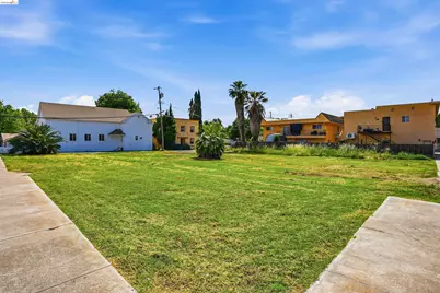 204 Street, Isleton, CA 95641 - Photo 1