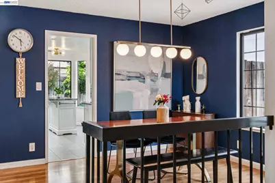 1129 Clarke Ln, Alameda, CA 94502 - Photo 11