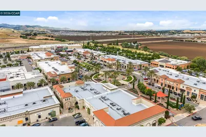 2404 Tamalpais Ave, Brentwood, CA 94513 - Photo 39