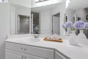 370 Sequim Common, Fremont, CA 94539 - Photo 11