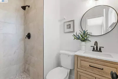 4874 Clinton, Fresno, CA 93703 - Photo 25