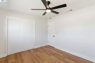 4874 Clinton, Fresno, CA 93703 - Photo 19