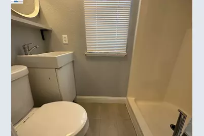 4239 Quigley Pl, Oakland, CA 94619 - Photo 15