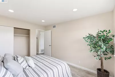 4610 Granada Way, Union City, CA 94587 - Photo 17