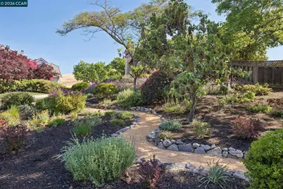 680 Quail Crest Drive, Walnut Creek, CA 94598 - Photo 3