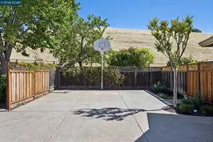 680 Quail Crest Dr, Walnut Creek, CA 94598 - Photo 59