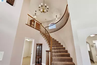 559 Cherry Way, Hayward, CA 94541 - Photo 9