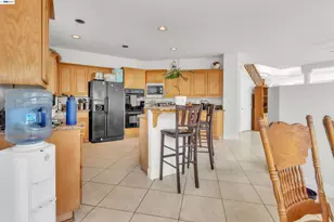 47 Country Club Dr, Brentwood, CA 94513 - Photo 11