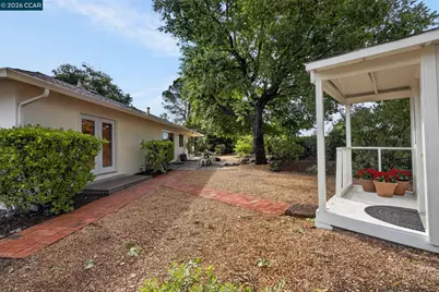 887 Appaloosa Dr, Walnut Creek, CA 94596 - Photo 45