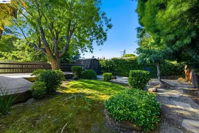 3586 Somerset Ave, Castro Valley, CA 94546 - Photo 27