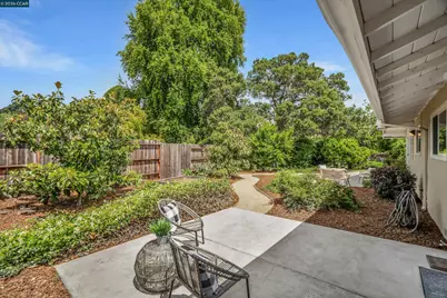 2319 Collins Ave, Pinole, CA 94564 - Photo 33