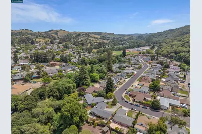 2319 Collins Ave, Pinole, CA 94564 - Photo 41