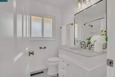 2319 Collins Ave, Pinole, CA 94564 - Photo 19