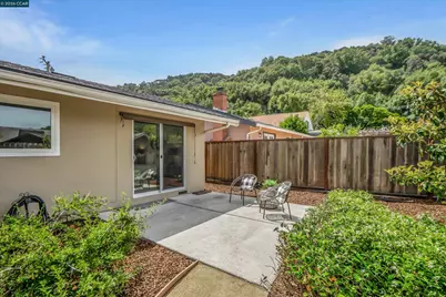 2319 Collins Ave, Pinole, CA 94564 - Photo 31