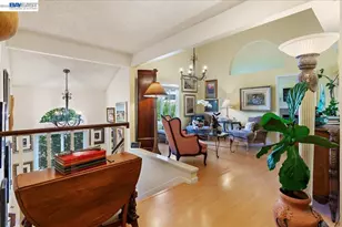 137 Parfait Ln, Alameda, CA 94502 - Photo 9