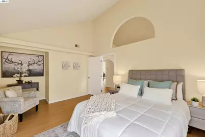 137 Parfait Ln, Alameda, CA 94502 - Photo 15