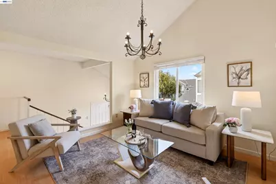 137 Parfait Ln, Alameda, CA 94502 - Photo 11