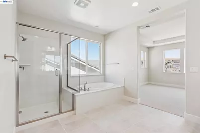 1528 Millennium Way, Fairfield, CA 94533 - Photo 13