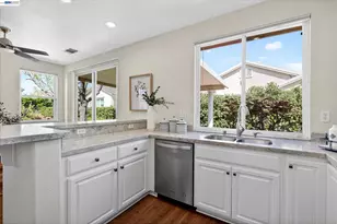 1606 Regent Dr, Brentwood, CA 94513 - Photo 15