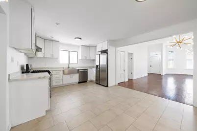 2735 11th St, Oakland, CA 94601 - Photo 13