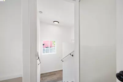 2735 11th St, Oakland, CA 94601 - Photo 29