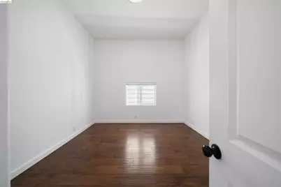 2735 11th St, Oakland, CA 94601 - Photo 19