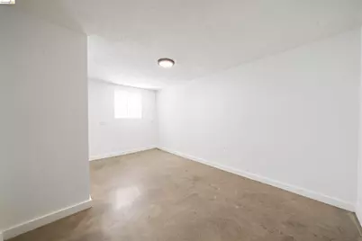 2735 11th St, Oakland, CA 94601 - Photo 37