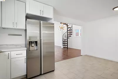 2735 11th St, Oakland, CA 94601 - Photo 17
