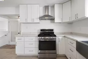 2735 11th St, Oakland, CA 94601 - Photo 15