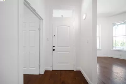 2735 11th St, Oakland, CA 94601 - Photo 7