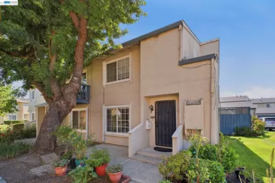 4388 Planet Cir, Union City, CA 94587 - Photo 3