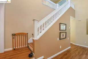 150 Trenton Cir, Pleasanton, CA 94566 - Photo 19