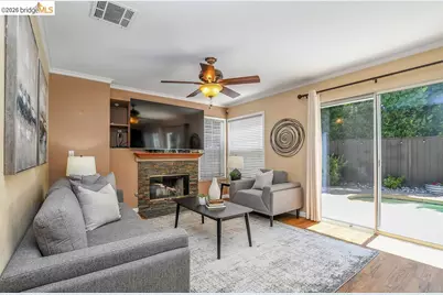 150 Trenton Cir, Pleasanton, CA 94566 - Photo 15