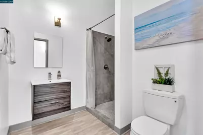 410 Webster St #5, Oakland, CA 94607 - Photo 13
