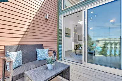 410 Webster St #5, Oakland, CA 94607 - Photo 11