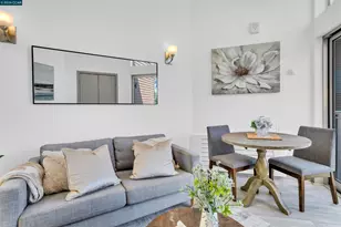 410 Webster St, Oakland, CA 94607 - Photo 15