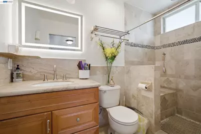 125 Bennett St, Gilroy, CA 95020 - Photo 13