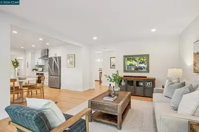 1026 Windsor Dr, Lafayette, CA 94549 - Photo 17