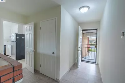 39627 Sundale Dr, Fremont, CA 94538 - Photo 13