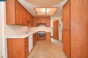 1409 Bel Air Dr, Concord, CA 94521 - Photo 15