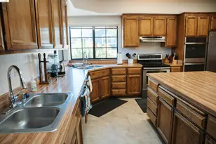 1909 Strasbourg Ln, Antioch, CA 94509 - Photo 31