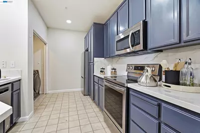 38740 Tyson Ln #213B, Fremont, CA 94536 - Photo 9