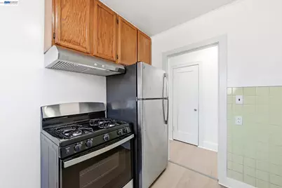 1829 22nd St, Oakland, CA 94606 - Photo 11