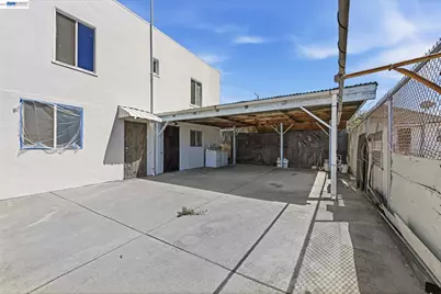 1829 22nd St, Oakland, CA 94606 - Photo 19